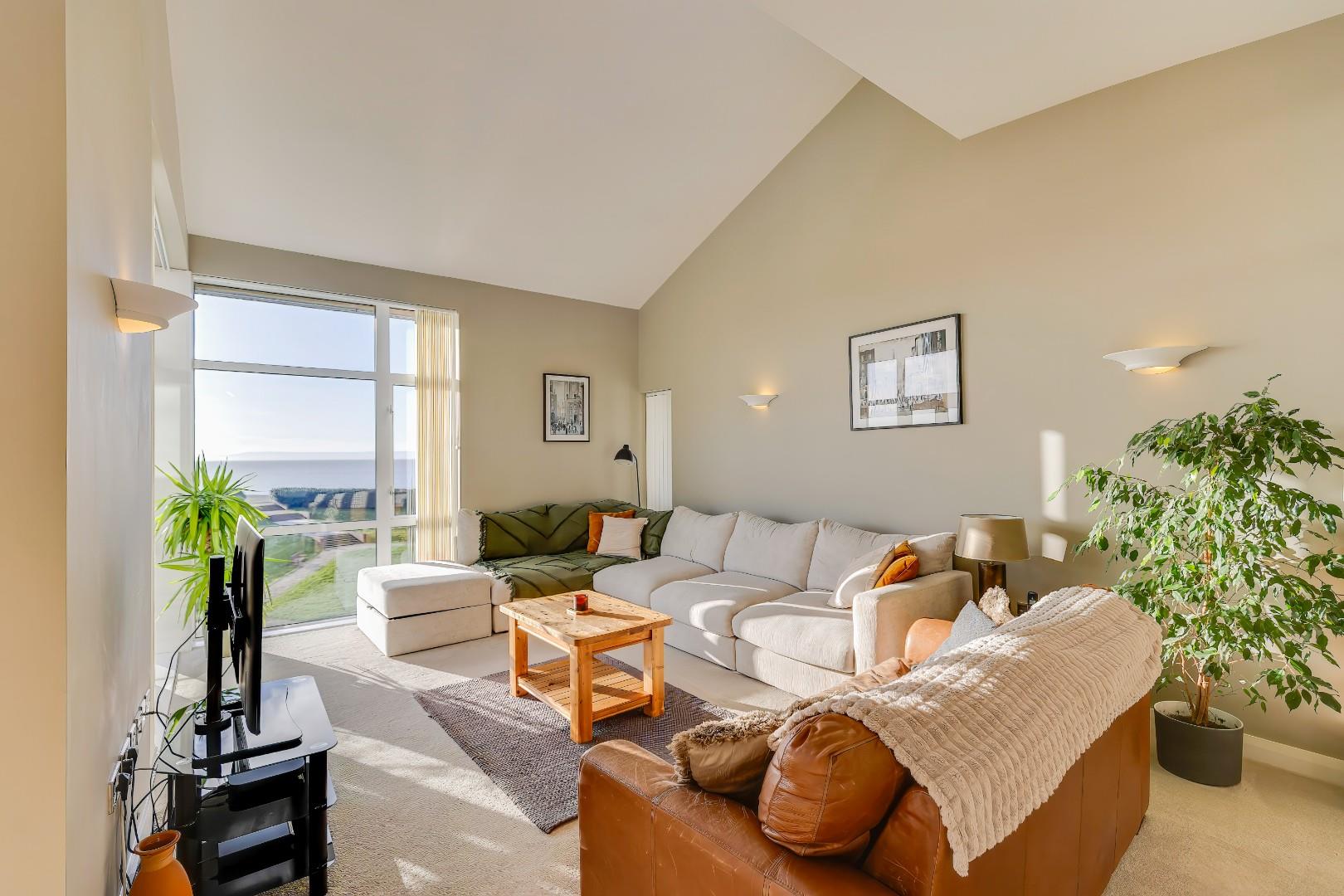 15 Y Cerigos, The Knap, Barry, CF62 6YU